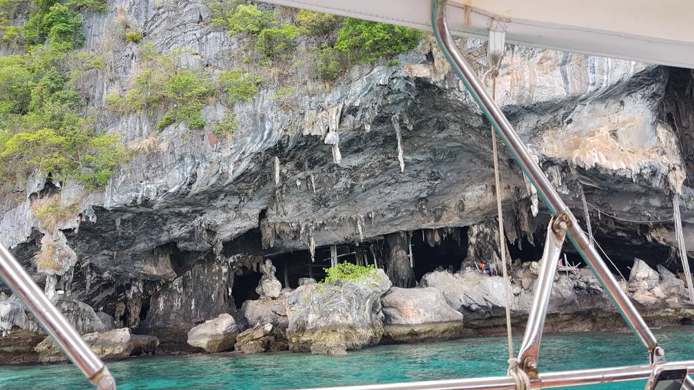 Cave Sightseeing Phi Phi Island