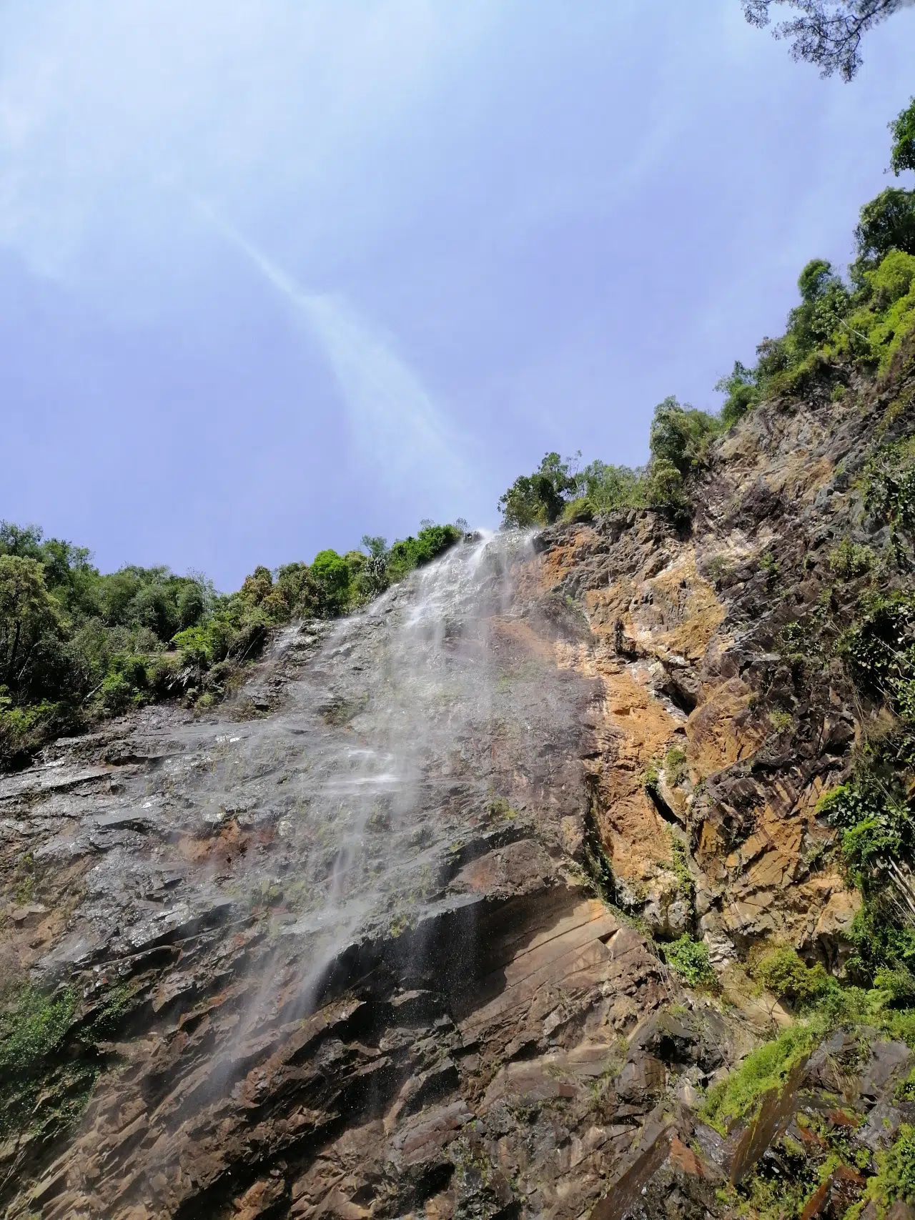 Rainbow Waterfall Kuantan Sightseeing