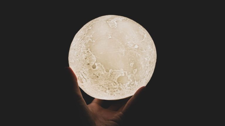 3D Yellow Moon Lamp