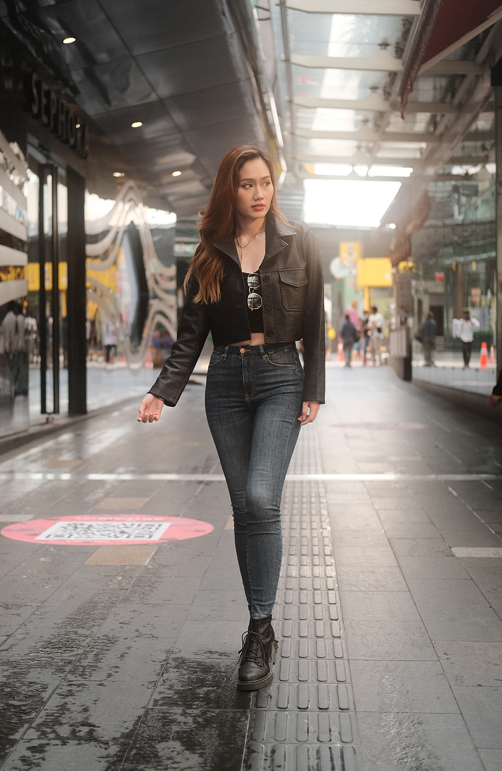 Downtown Bloom Street Fashion Portrait Film Simulation Recipe