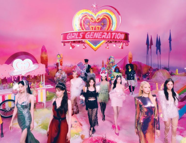 Girls' Generation FOREVER 1