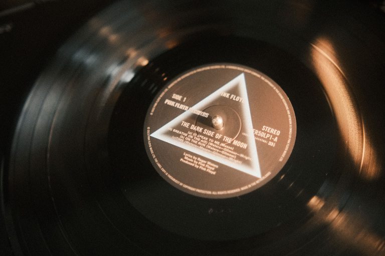 Pink Floyd Vinyl - The Dark Side of the Moon Review