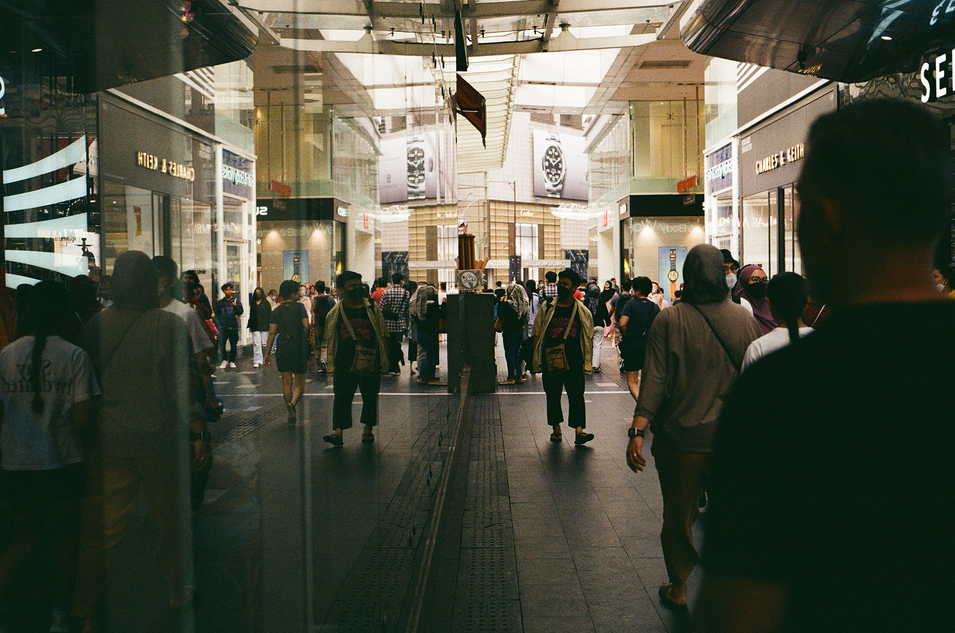 Kodak Pro Image 100 Street Photography Reflection