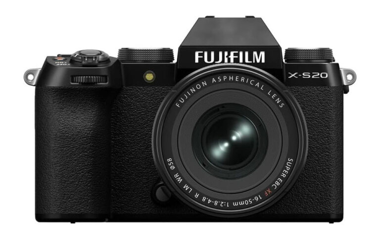 Fujifilm X-S20