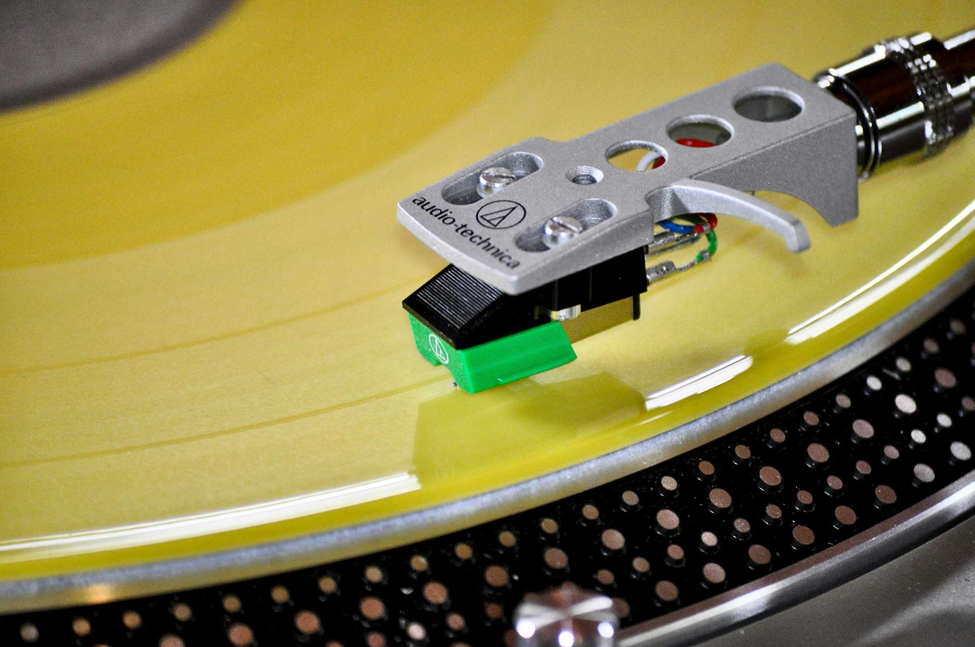 Best Bluetooth Turntables For Beginners