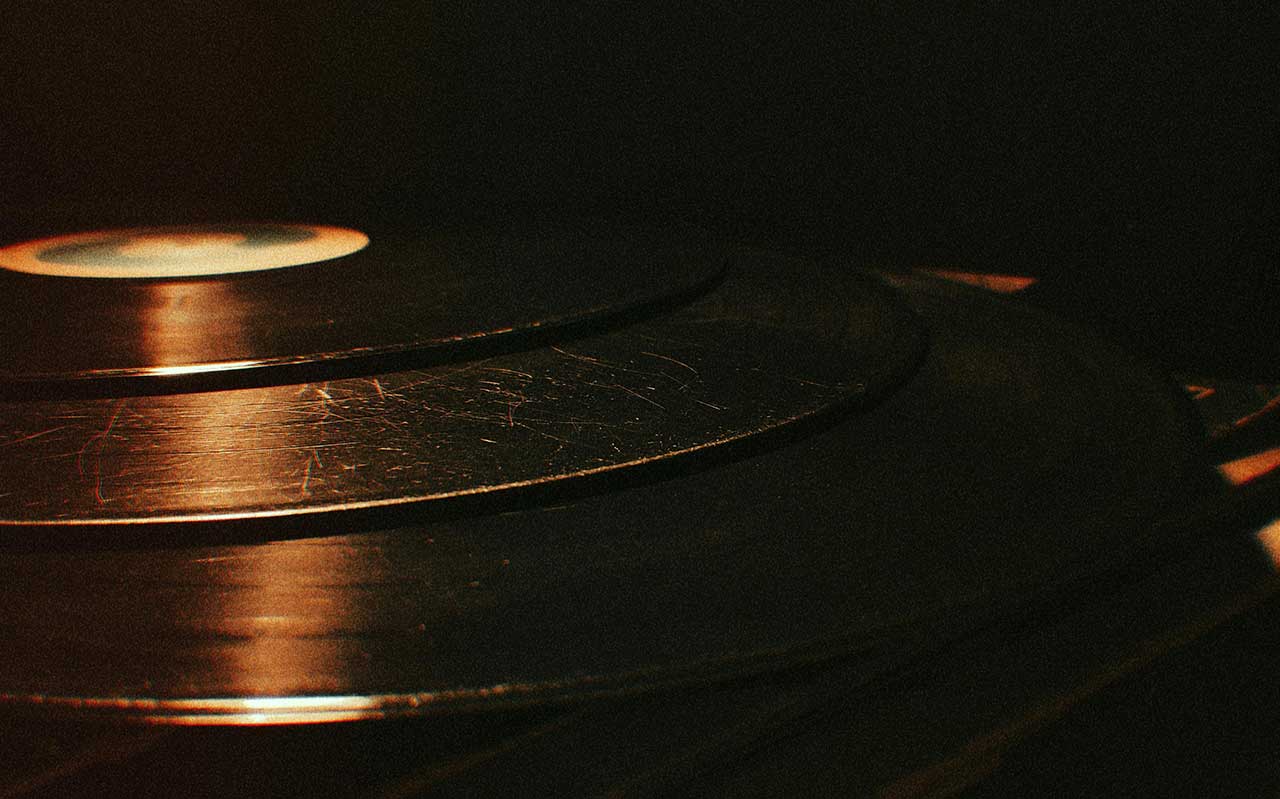 How Suitcase Record Players Damage Vinyl Records